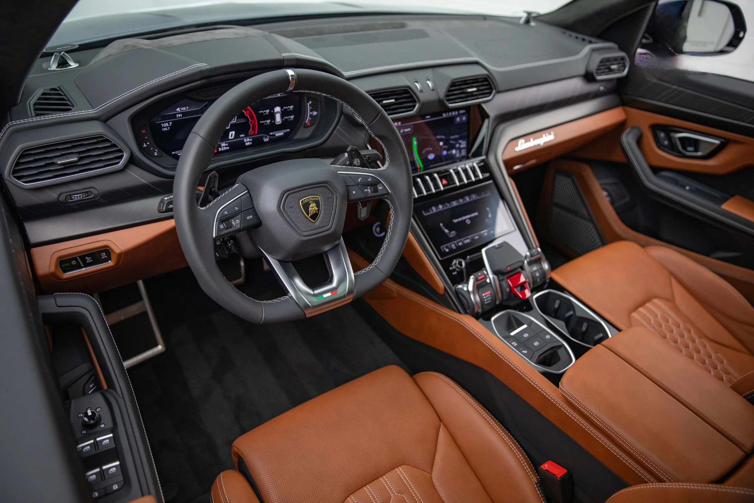 Lamborghini Urus rental in Idaho