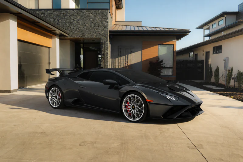 Lamborghini STO for rent in Boise, ID